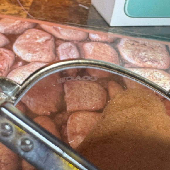 Coach Thompson Aviator Sunglasses - Picture 7 of 8